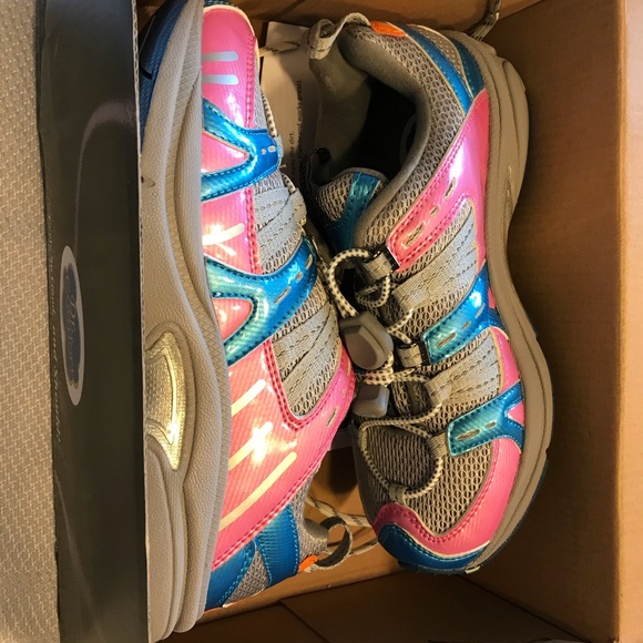 Dr. Comfort Refresh Therapeutic Diabetic 6.5M. - Picture 12 of 16